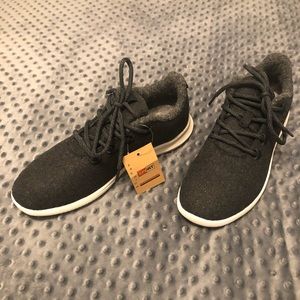 NWT allbirds Wool Runner Shoe in Natural Black